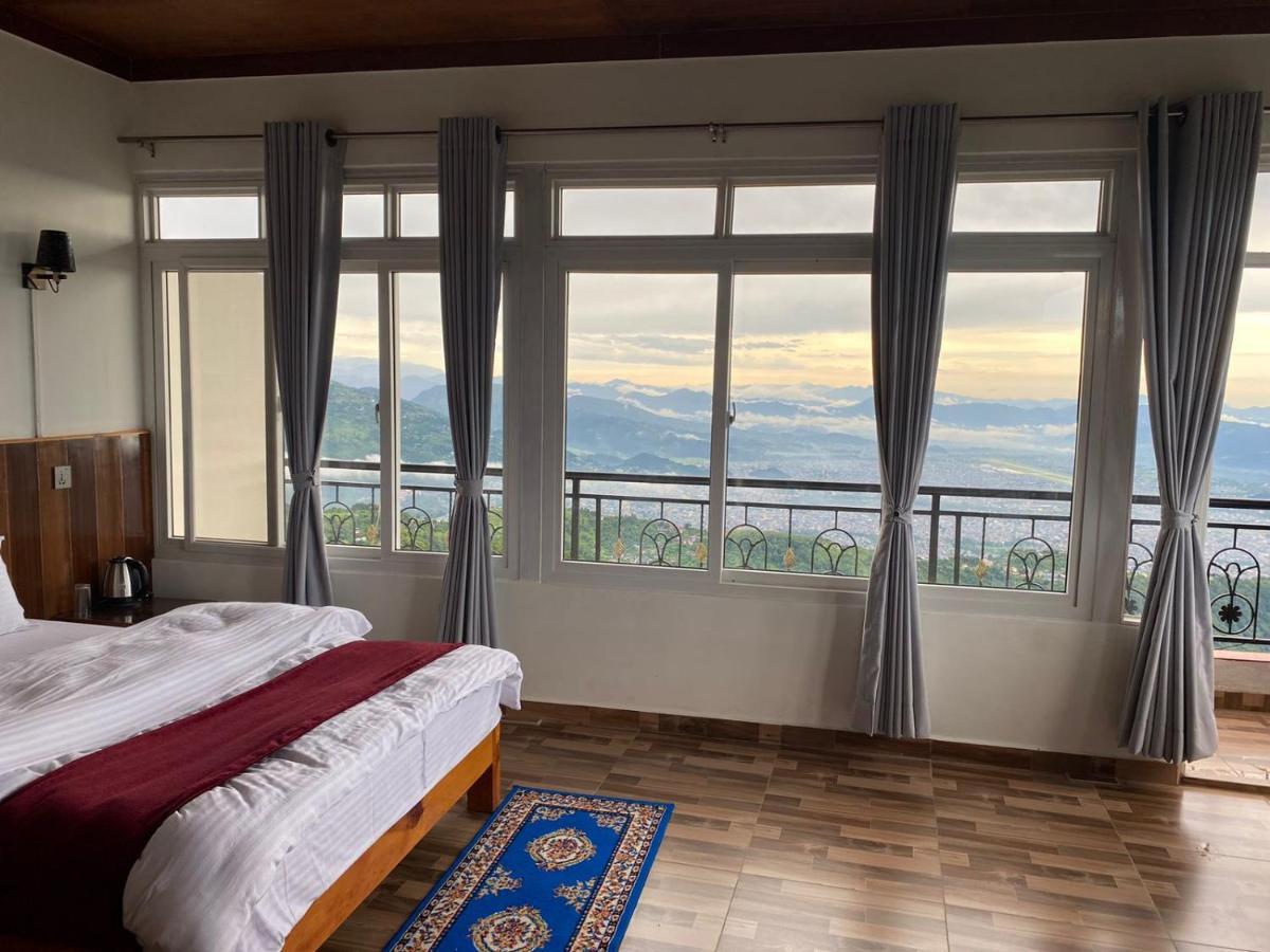 Panoramic View Guest House Sarangkot ポカラ エクステリア 写真