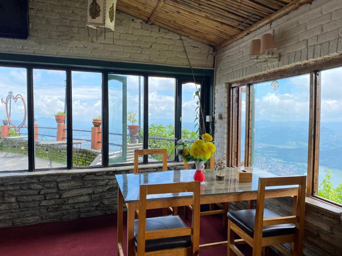 Panoramic View Guest House Sarangkot ポカラ エクステリア 写真