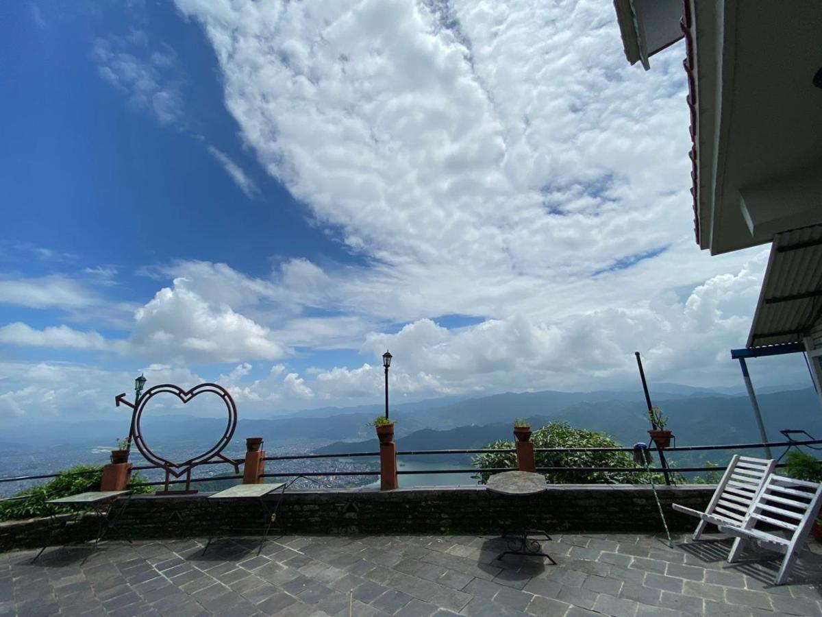 Panoramic View Guest House Sarangkot ポカラ エクステリア 写真
