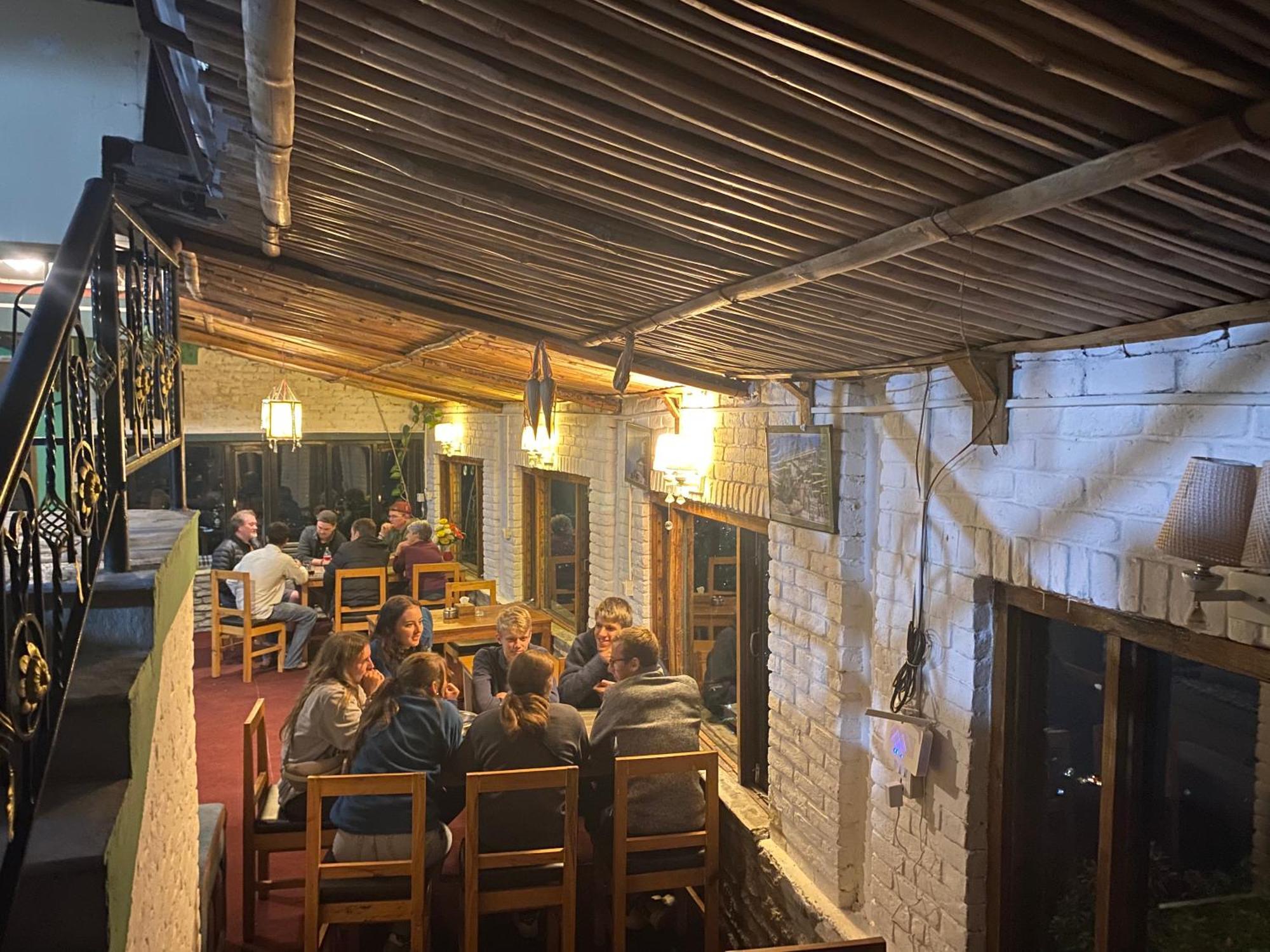 Panoramic View Guest House Sarangkot ポカラ エクステリア 写真