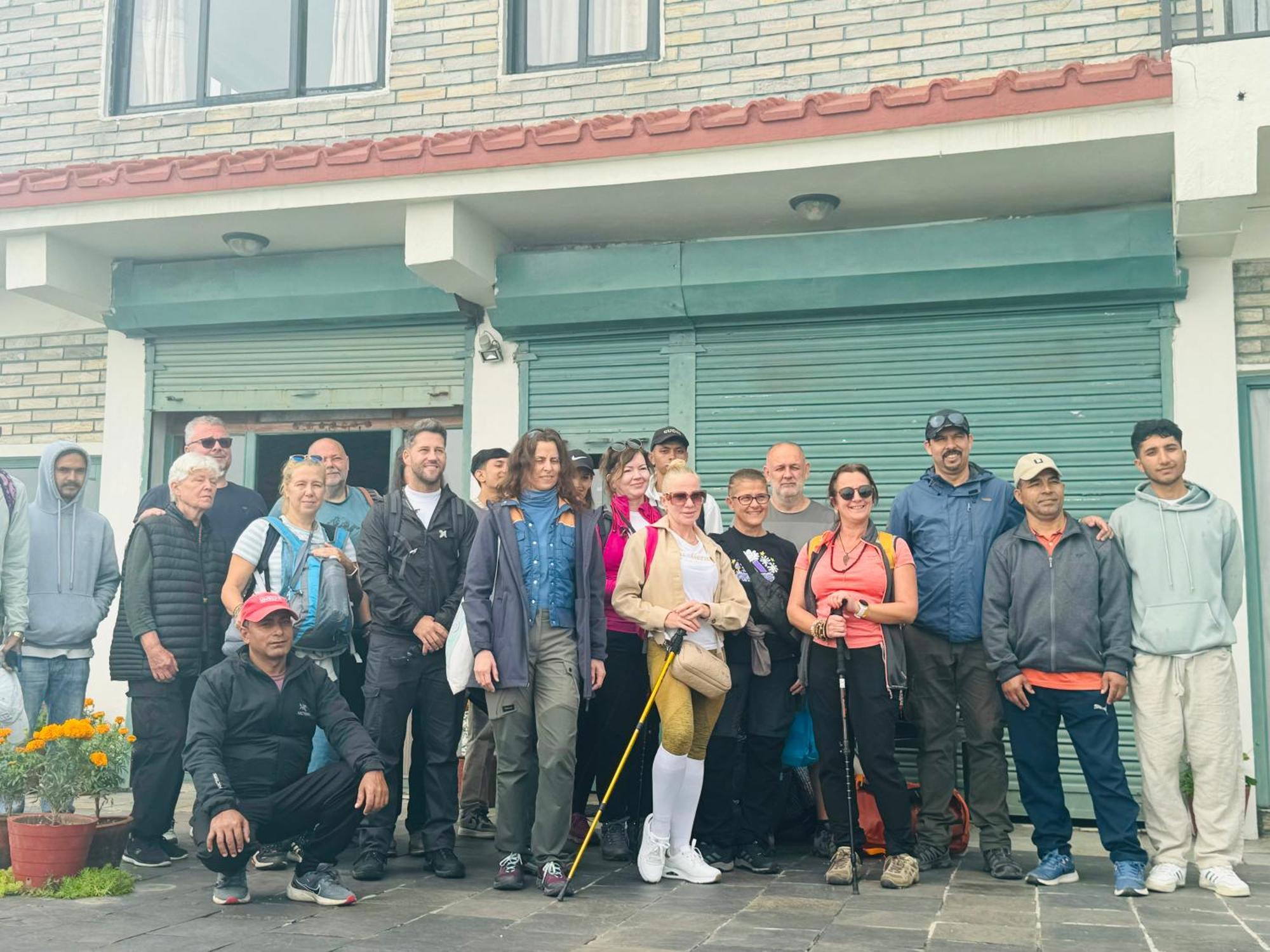 Panoramic View Guest House Sarangkot ポカラ エクステリア 写真