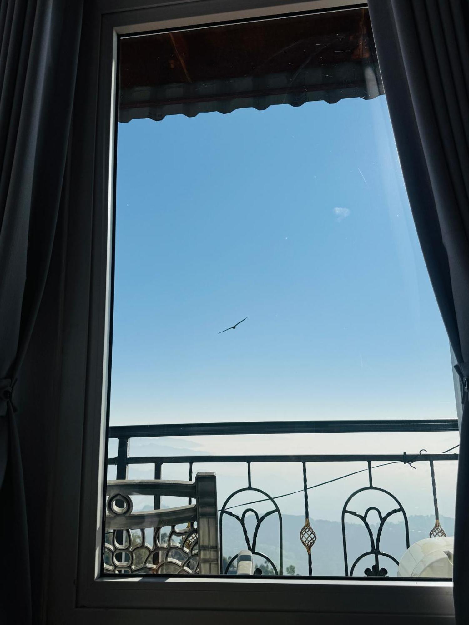 Panoramic View Guest House Sarangkot ポカラ エクステリア 写真